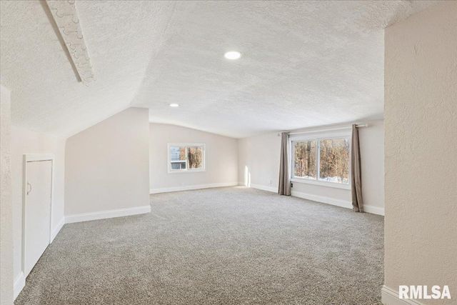 3312 GARFIELD Street, Clinton, IA 52732