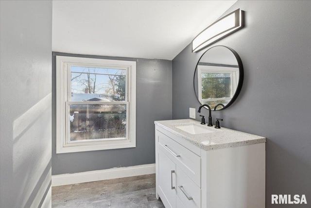 3312 GARFIELD Street, Clinton, IA 52732