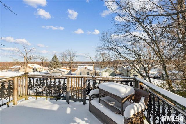 3312 GARFIELD Street, Clinton, IA 52732