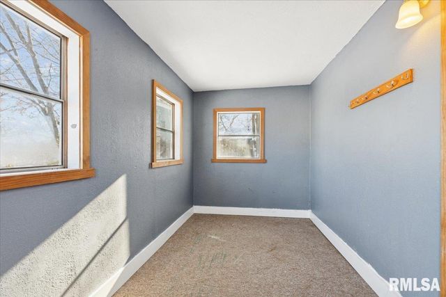 3312 GARFIELD Street, Clinton, IA 52732