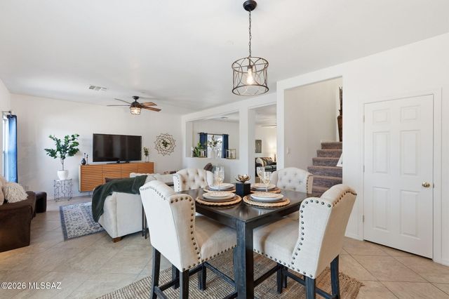238 W Calle Bayeta, Sahuarita, AZ 85629