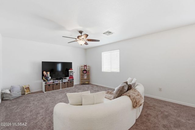 238 W Calle Bayeta, Sahuarita, AZ 85629