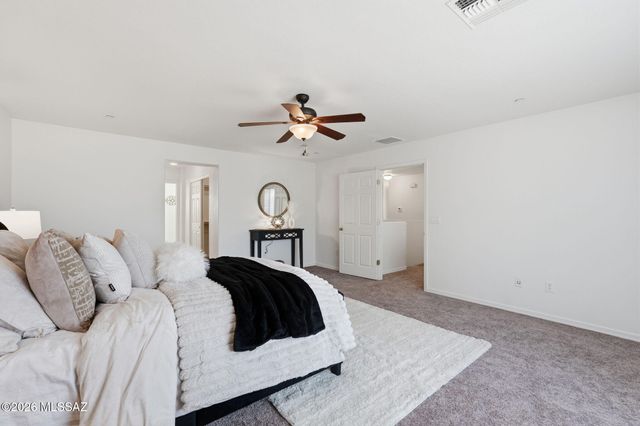 238 W Calle Bayeta, Sahuarita, AZ 85629