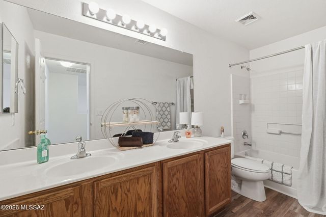 238 W Calle Bayeta, Sahuarita, AZ 85629