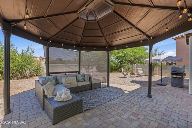 238 W Calle Bayeta, Sahuarita, AZ 85629