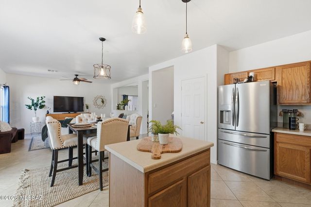 238 W Calle Bayeta, Sahuarita, AZ 85629
