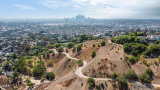 2600 Paradise Drive, Los Angeles, CA 90032