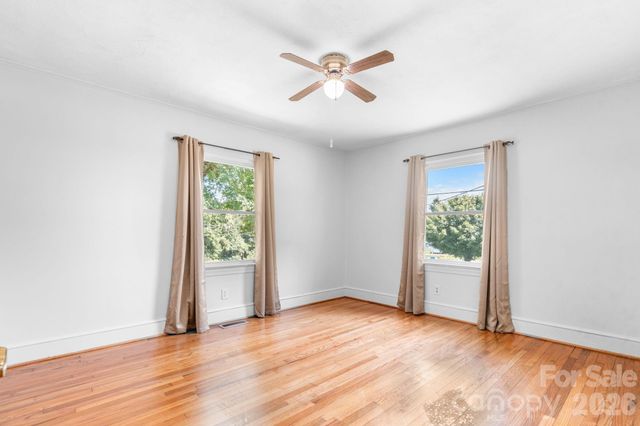 296 Pine Mountain Road, Hudson, NC 28638