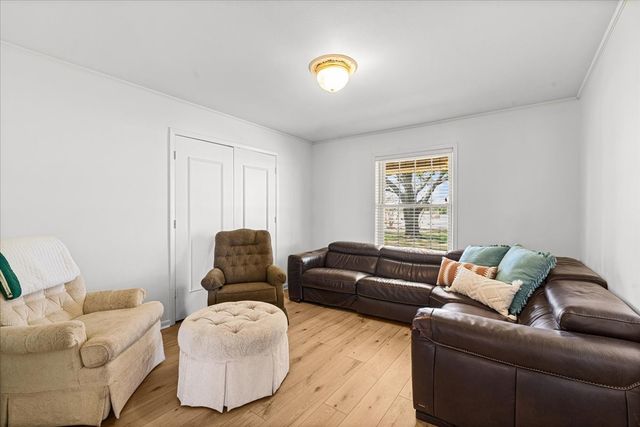 1642 NW County Road 1040, Corsicana, TX 75110
