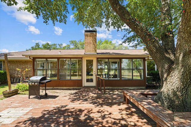 1642 NW County Road 1040, Corsicana, TX 75110