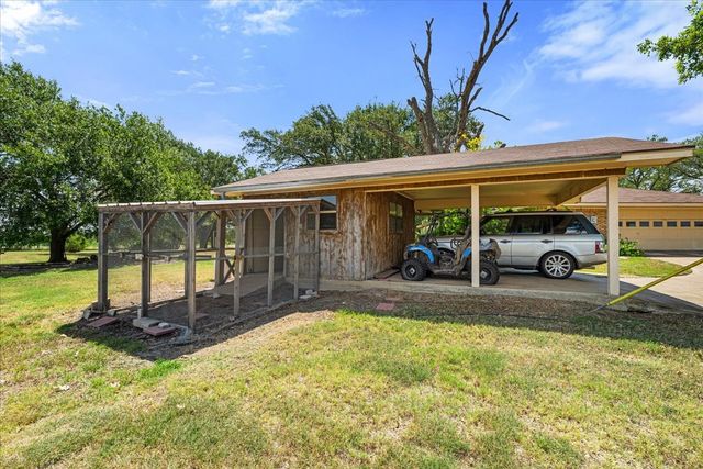 1642 NW County Road 1040, Corsicana, TX 75110