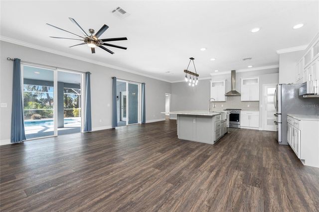 686 ROTONDA CIRCLE, Rotonda West, FL 33947