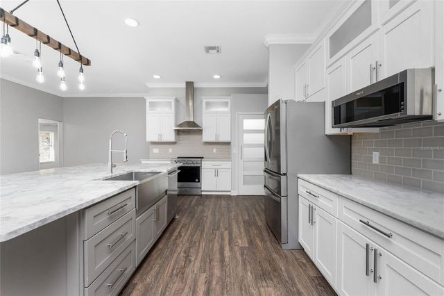 686 ROTONDA CIRCLE, Rotonda West, FL 33947