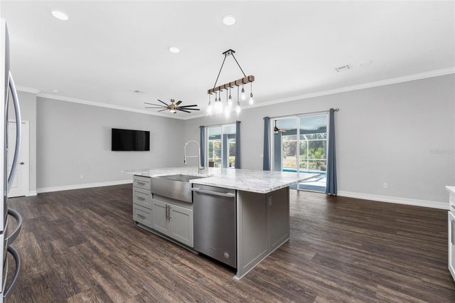 686 ROTONDA CIRCLE, Rotonda West, FL 33947