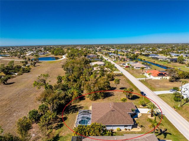 686 ROTONDA CIRCLE, Rotonda West, FL 33947