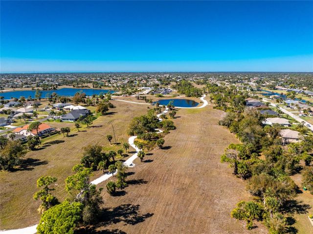 686 ROTONDA CIRCLE, Rotonda West, FL 33947