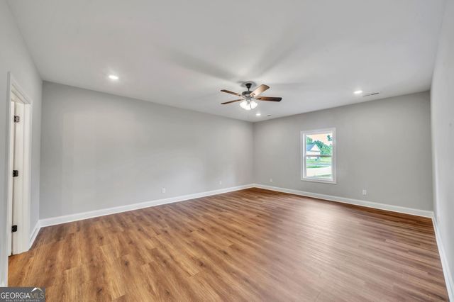 120 Lord Hatcher Drive, Dexter, GA 31019