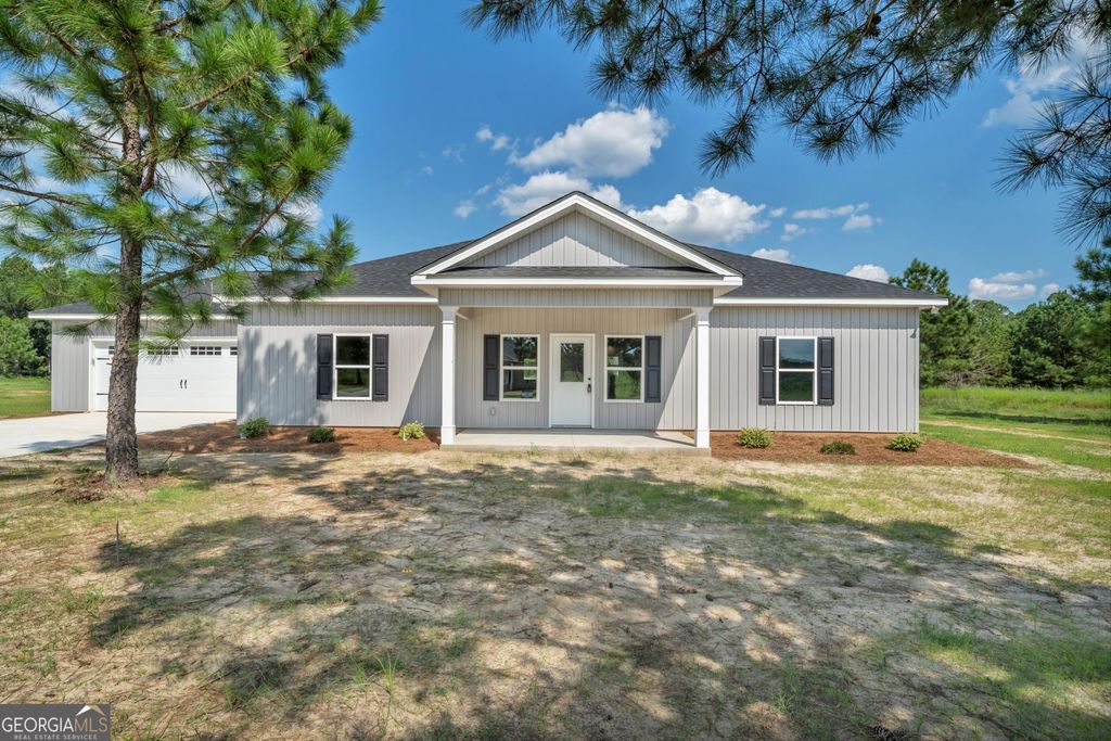 120 Lord Hatcher Drive, Dexter, GA 31019