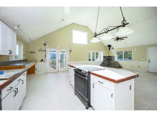 9750 Sw RED ALDER Rd, Mc Minnville, OR 97128