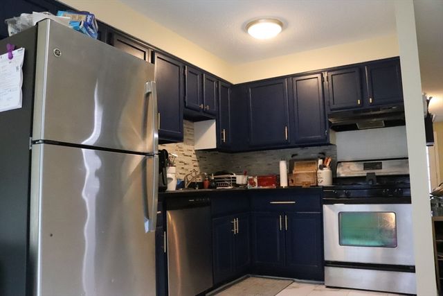 312 Water St 4, Lawrence, MA 01841