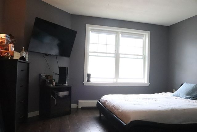 312 Water St 4, Lawrence, MA 01841