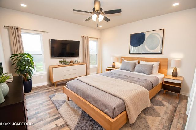 7012 RTE M, Jefferson City, MO 65101