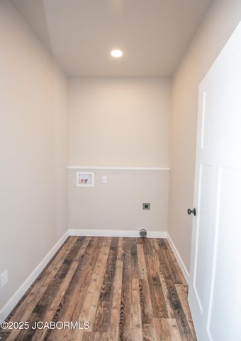 7012 RTE M, Jefferson City, MO 65101