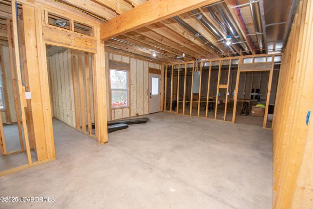 7012 RTE M, Jefferson City, MO 65101