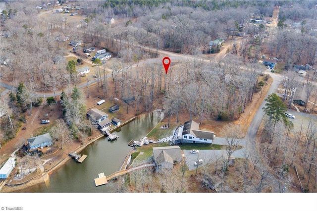 111 Waterway Drive, Lexington, NC 27292