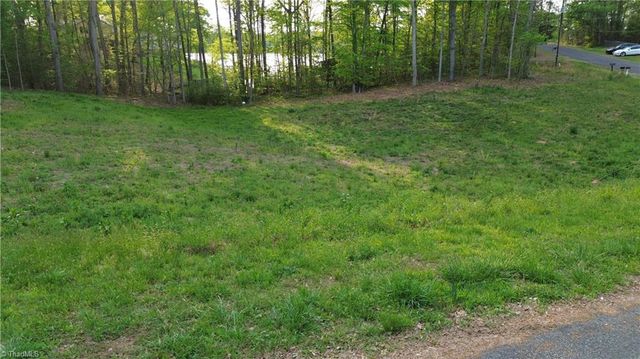 111 Waterway Drive, Lexington, NC 27292