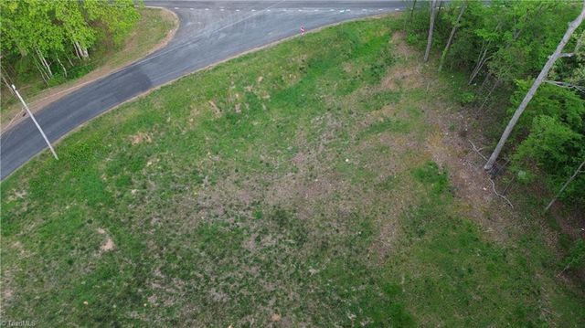 111 Waterway Drive, Lexington, NC 27292