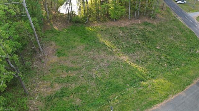 111 Waterway Drive, Lexington, NC 27292