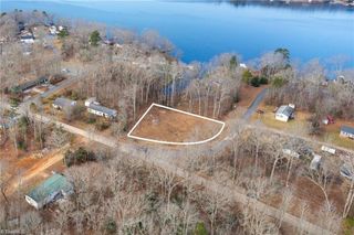 111 Waterway Drive, Lexington, NC 27292