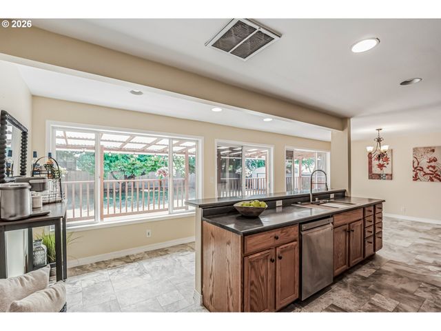 4072 Ne BROOKS Ave, Keizer, OR 97303