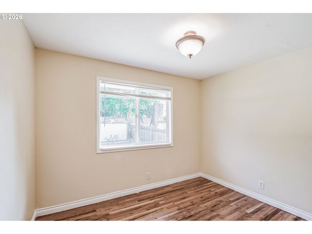 4072 Ne BROOKS Ave, Keizer, OR 97303