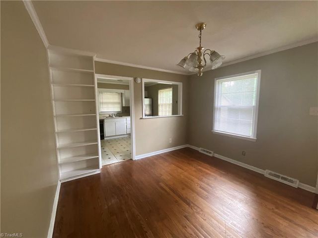 3118 Shallowford Drive, Greensboro, NC 27406