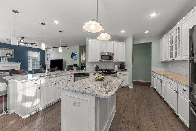 10017 Stockton Lane, Huntley, IL 60142