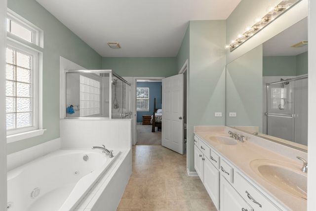 10017 Stockton Lane, Huntley, IL 60142