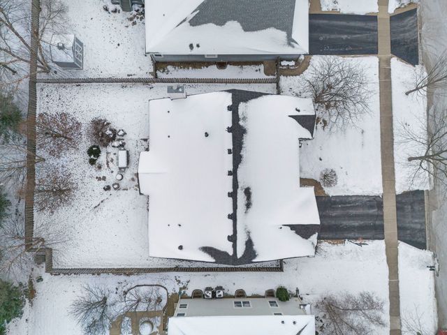 10017 Stockton Lane, Huntley, IL 60142