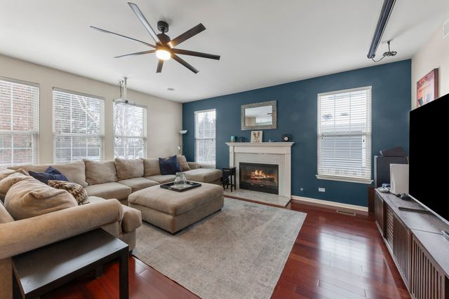 10017 Stockton Lane, Huntley, IL 60142