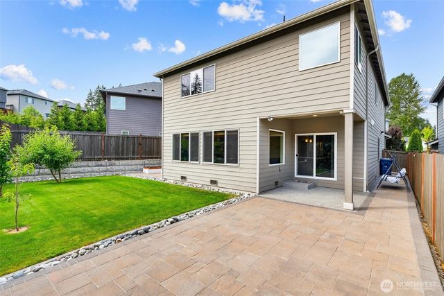 1222 198th Place SE, Bothell, WA 98012