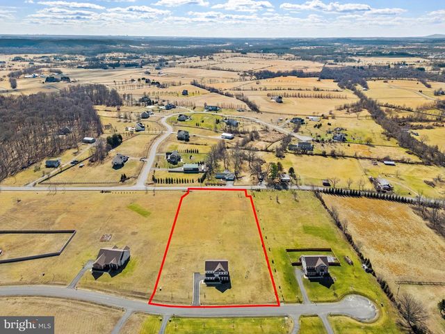 14890 FALCONAIRE PL, Leesburg, VA 20176