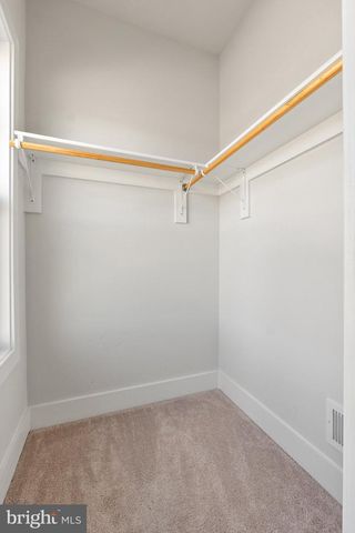 14890 FALCONAIRE PL, Leesburg, VA 20176