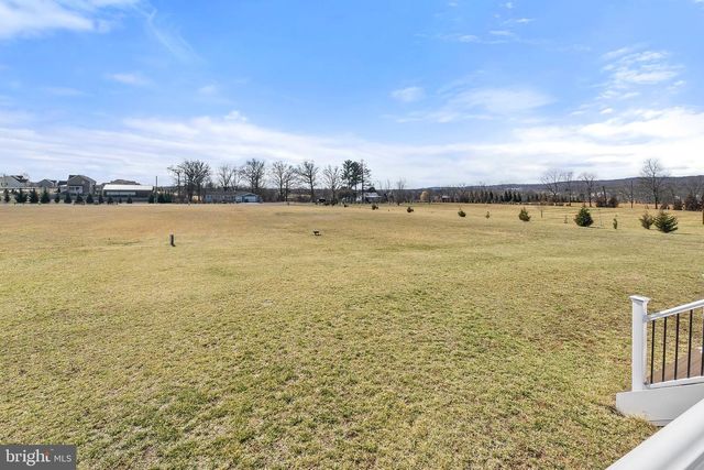 14890 FALCONAIRE PL, Leesburg, VA 20176