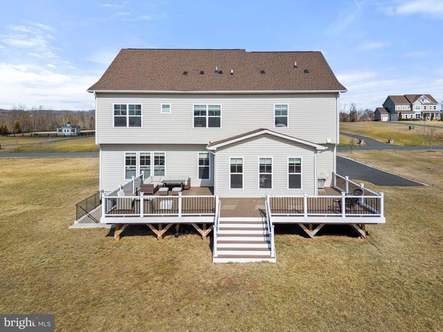 14890 FALCONAIRE PL, Leesburg, VA 20176