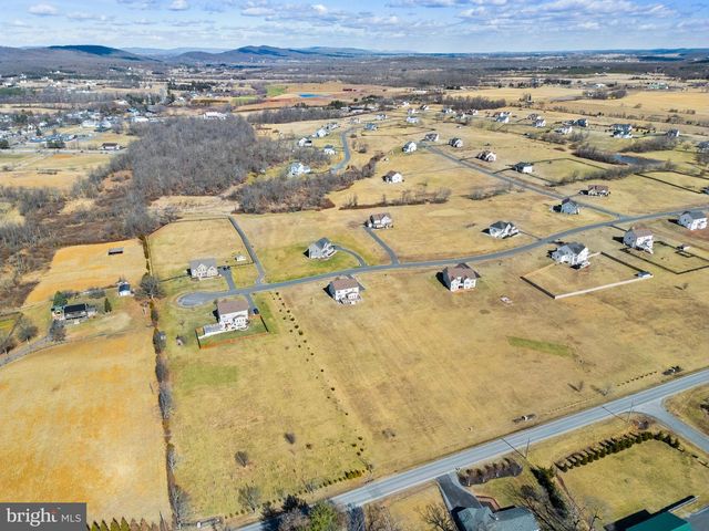 14890 FALCONAIRE PL, Leesburg, VA 20176