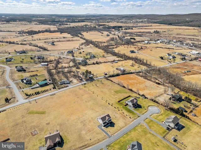 14890 FALCONAIRE PL, Leesburg, VA 20176