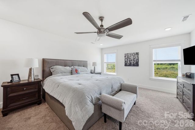 2843 Shumard Drive, Gastonia, NC 28054
