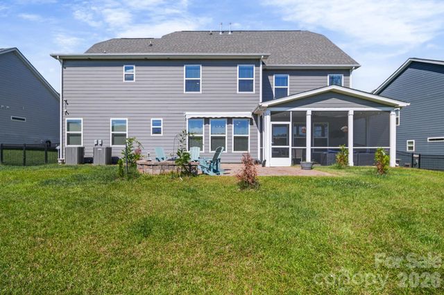 2843 Shumard Drive, Gastonia, NC 28054