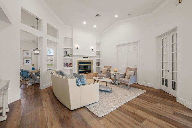 15705 Meadow Wood Drive, Wellington, FL 33414